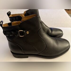 Easy Spirit Black Ankle Boots with Braided Detail
